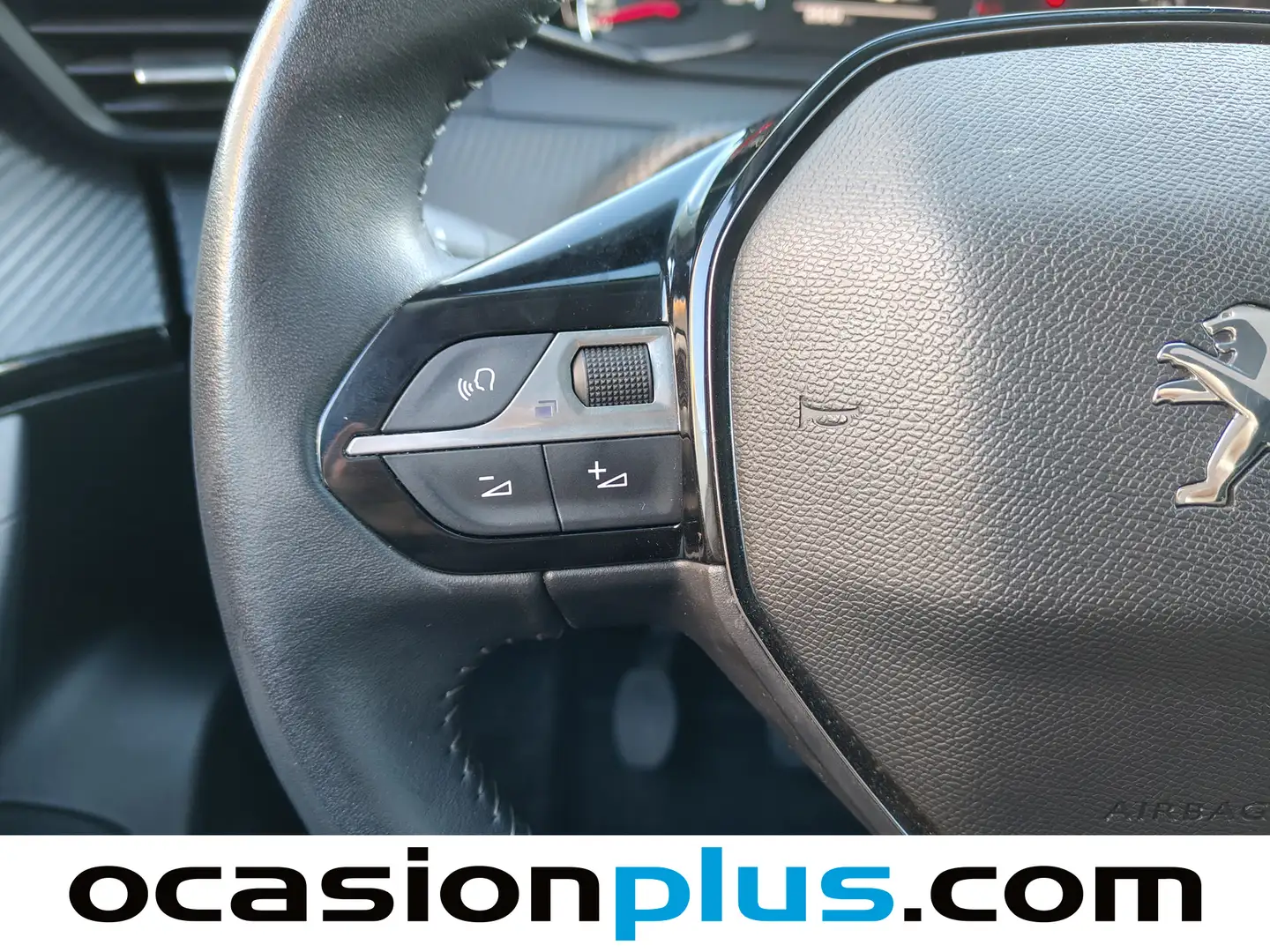 Foto Peugeot 2008 Peugeot 2008 PureTech 100 S&S Allure (100 CV)