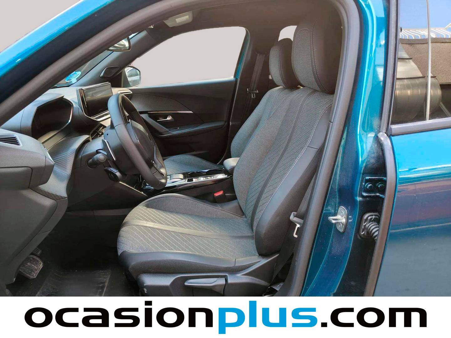 Foto asientos delanteros Peugeot 2008 Peugeot 2008 Allure Hybrid eDCS6 (145 CV)