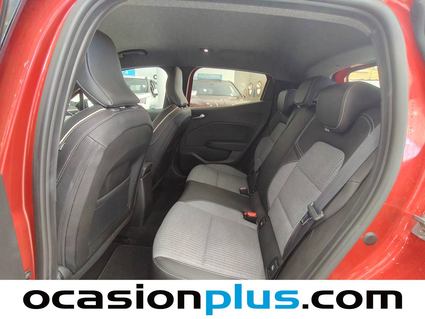 Foto asientos traseros Renault Clio Renault Clio Techno TCe (90 CV)