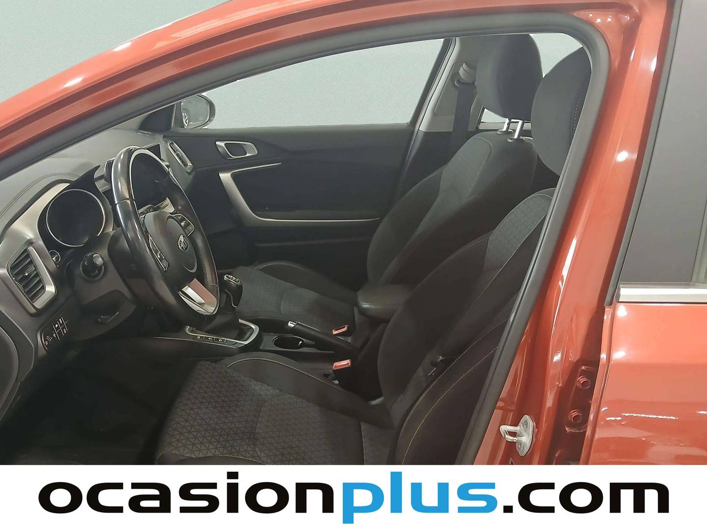 Foto asientos delanteros KIA XCeed KIA XCeed 1.6 MHEV Drive iMT (136 CV)