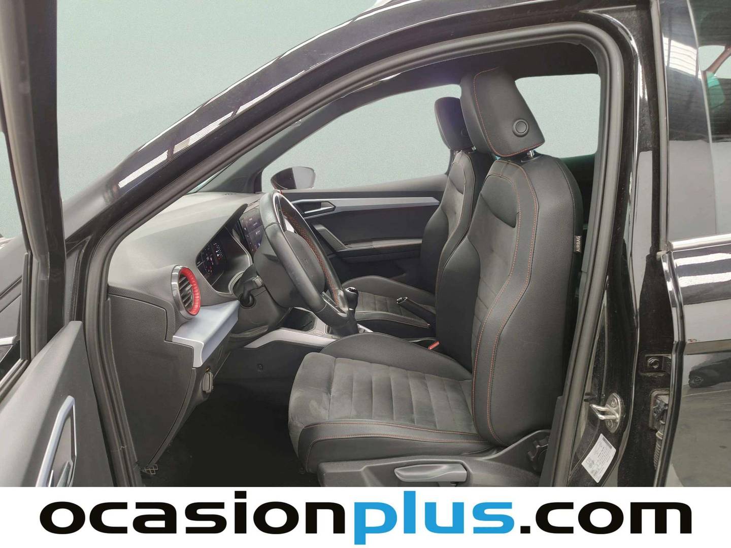 Foto Seat Arona SEAT Arona 1.0 TSI S&S FR XL (115 CV)