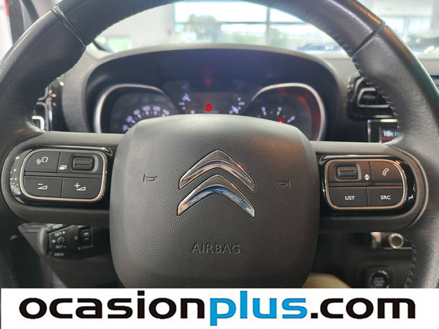 Foto Citroën C3 Aircross Citroen C3 Aircross PureTech 130 Shine Pack EAT6 Auto (131 CV)