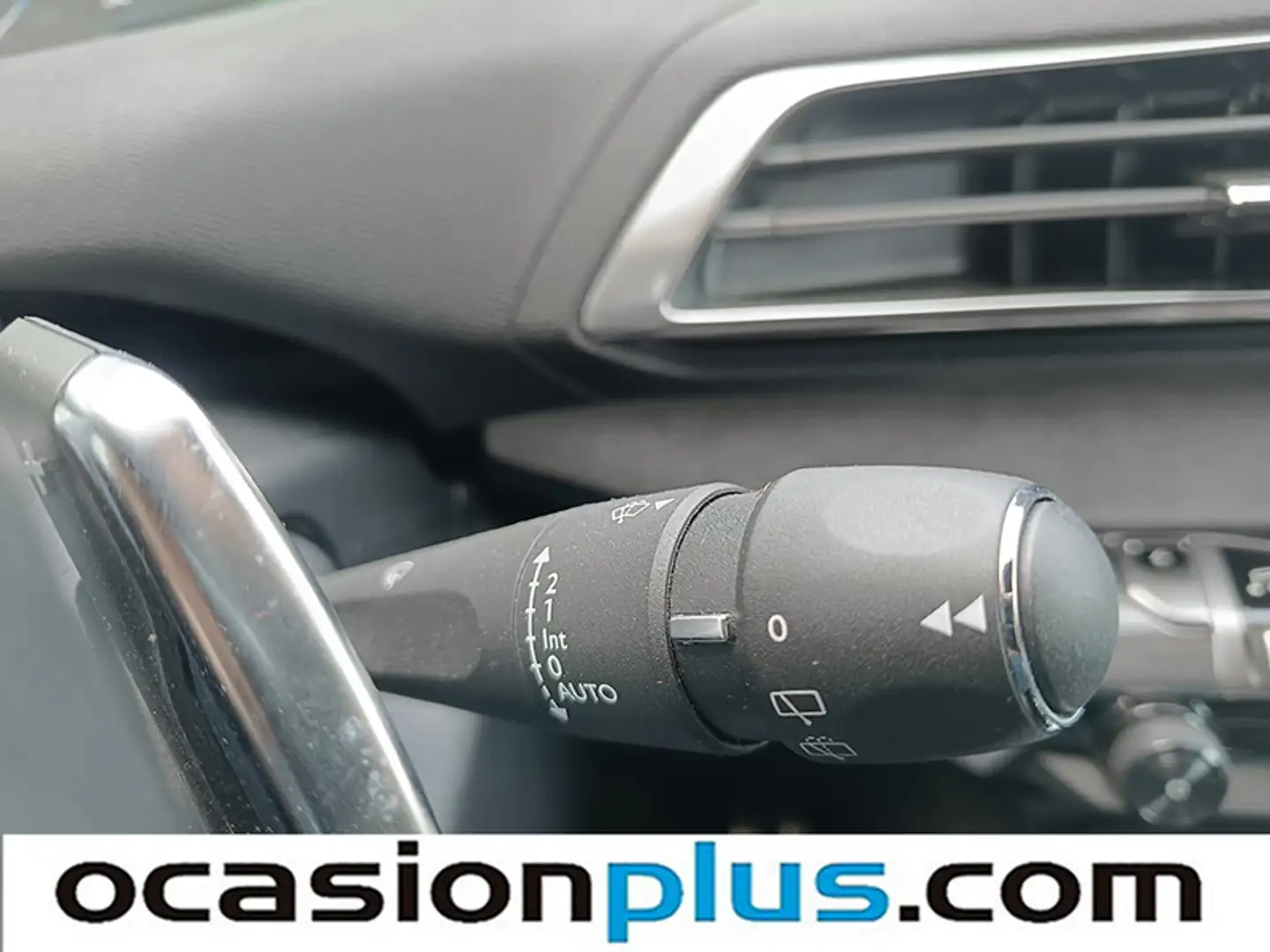 Foto Peugeot 3008 Hybrid Peugeot 3008 Hybrid 300 GT e-EAT8 Auto (300 CV)