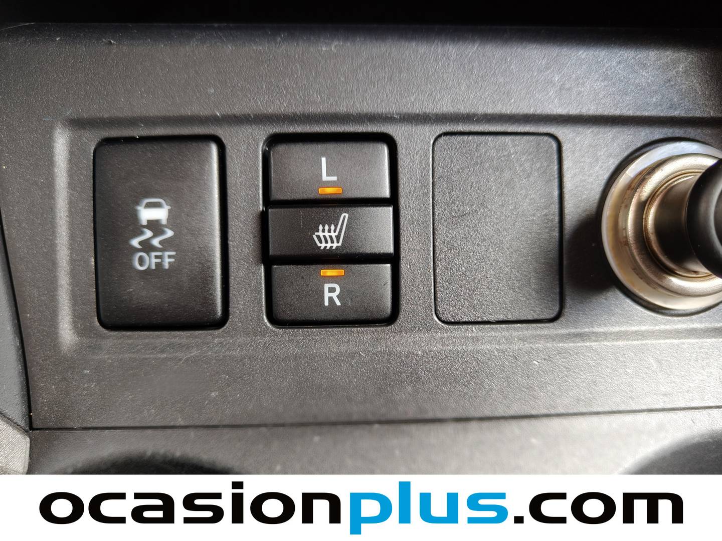 Foto Toyota Rav4 Toyota Rav4 150D Yokubari Cross Sport 4x2 (150 CV)