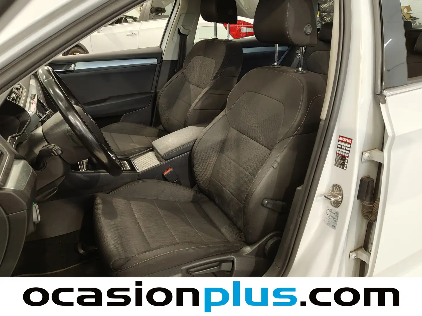 Foto Skoda Superb Skoda Superb Combi 2.0 TDI Ambition (150 CV)