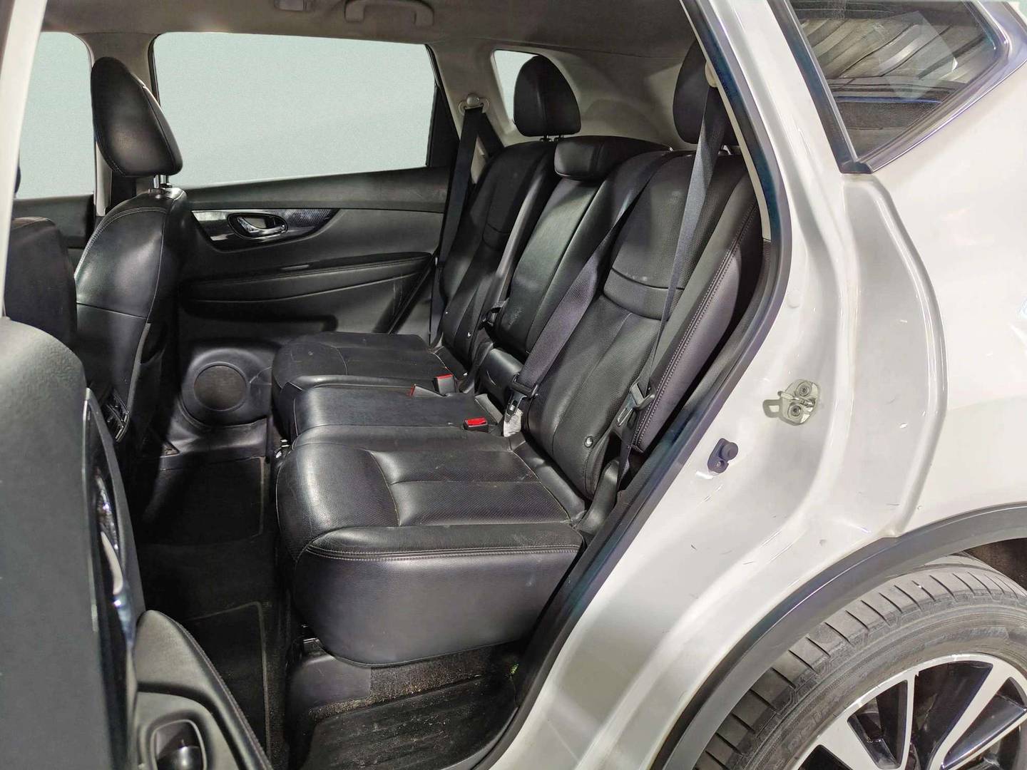 Foto asientos traseros Nissan X-TRAIL Nissan X-Trail 1.6 DIG-T Tekna 4x2 (163 CV)