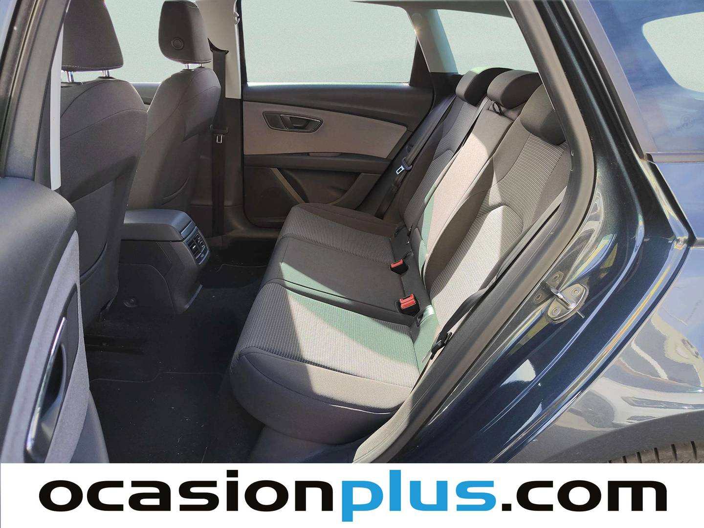 Foto asientos traseros Seat León Seat León ST 1.6 TDI S&S Style (115 CV)