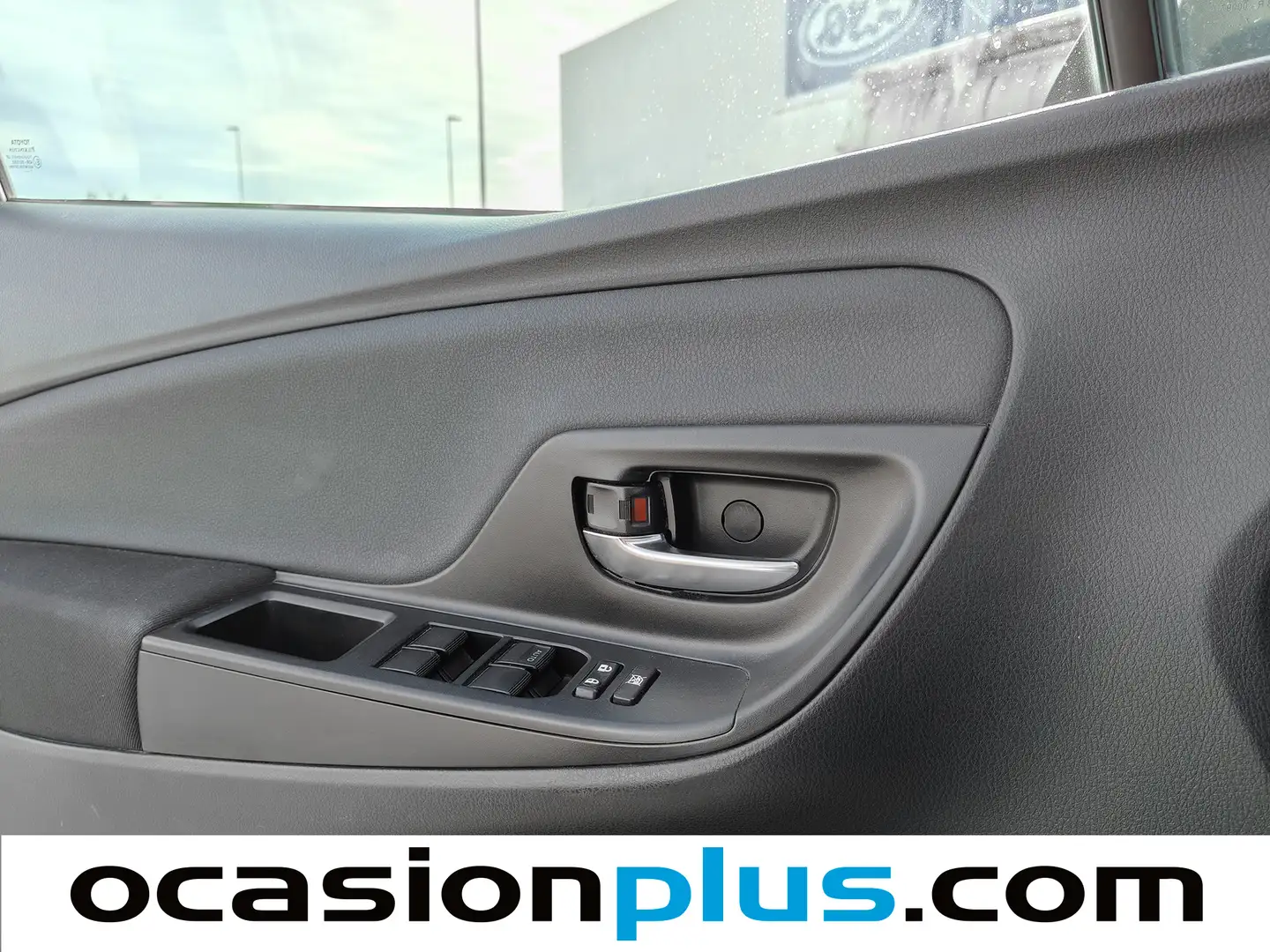 Foto Toyota Yaris Toyota Yaris 1.5 Feel (111 CV)