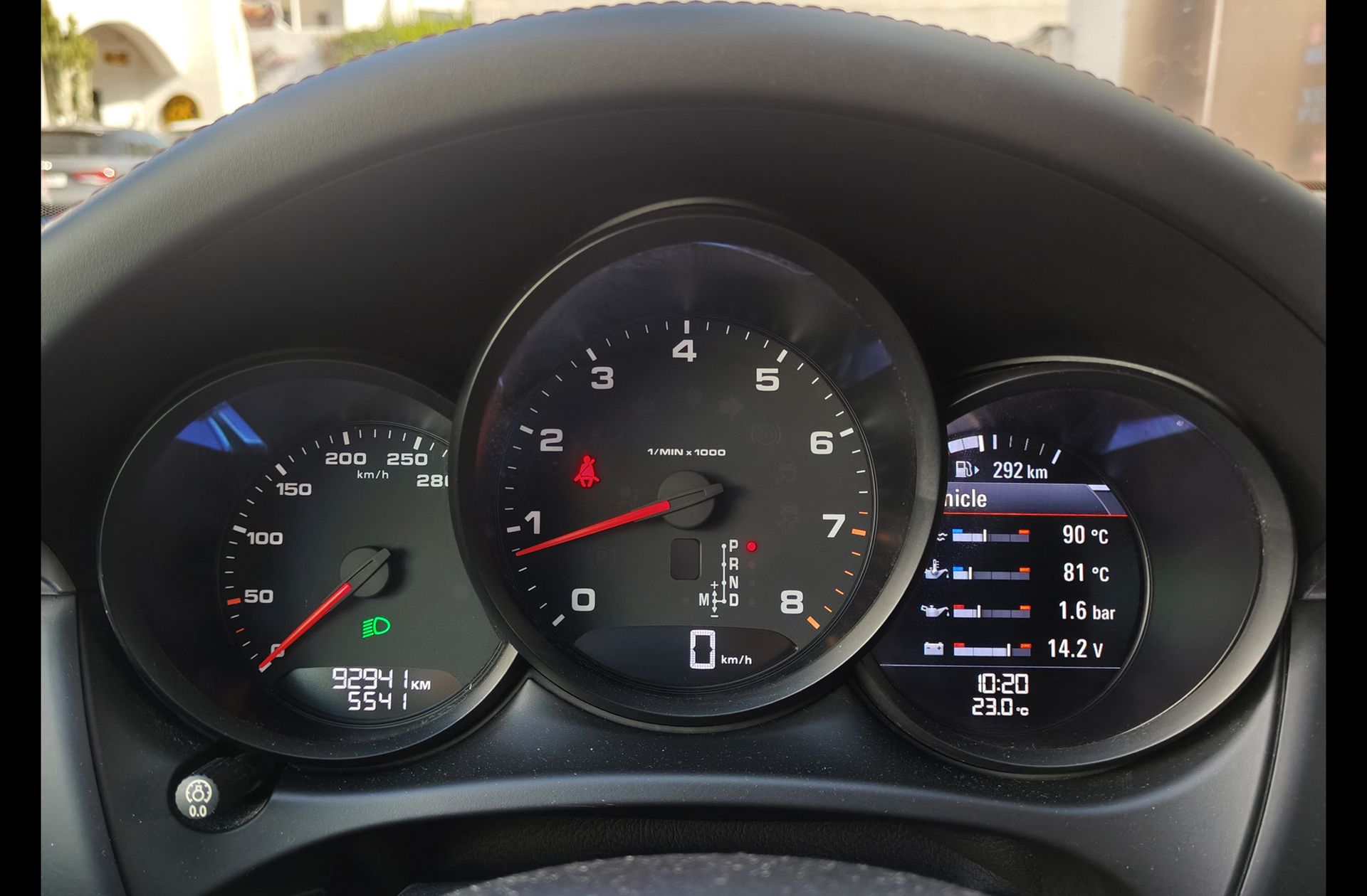 Porsche Macan - foto 27