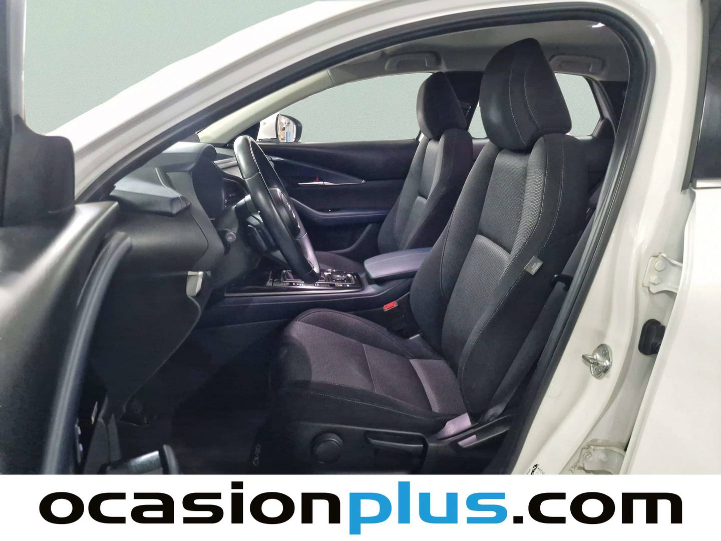 Foto Mazda CX-30 Mazda CX-30 2.0 Skyactiv-X Evolution 2WD AT (180 CV)