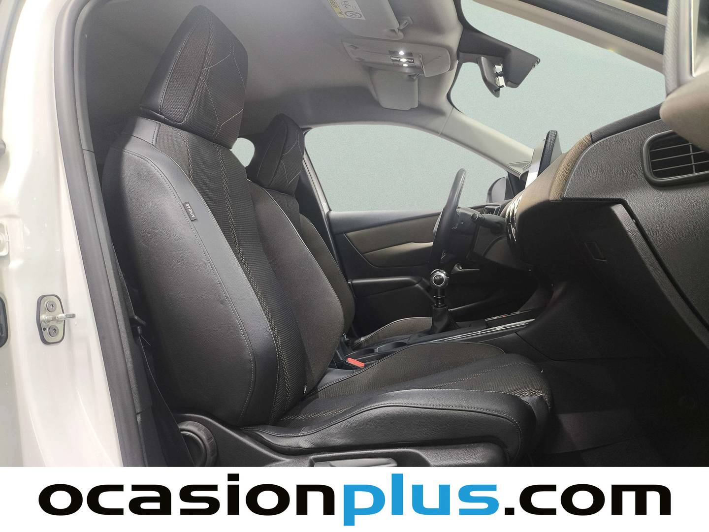 Foto DS DS 3 Crossback DS DS3 Crossback BlueHDi 100 So Chic (100 CV)