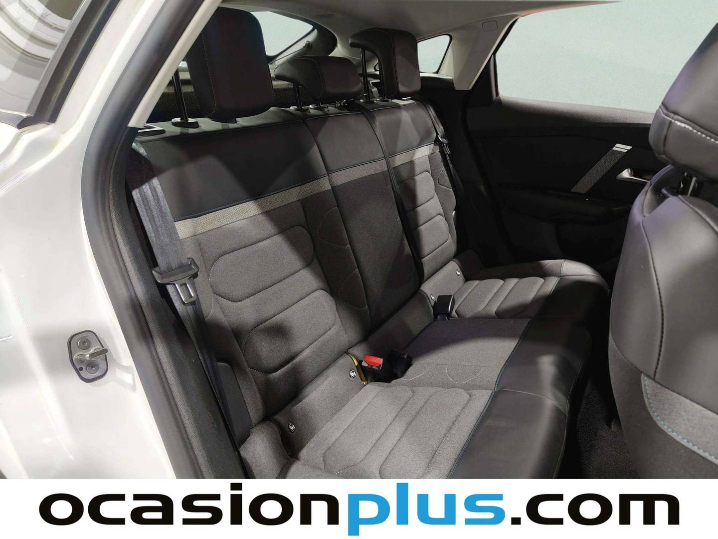 Foto Citroën C4 Citroen C4 BlueHDi 130 S&S Feel Pack EAT8 (130 CV)