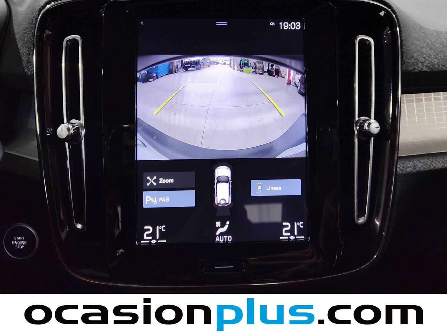 Equipamiento del Volvo XC40 Volvo XC40 T3 Business Plus (163 CV)
