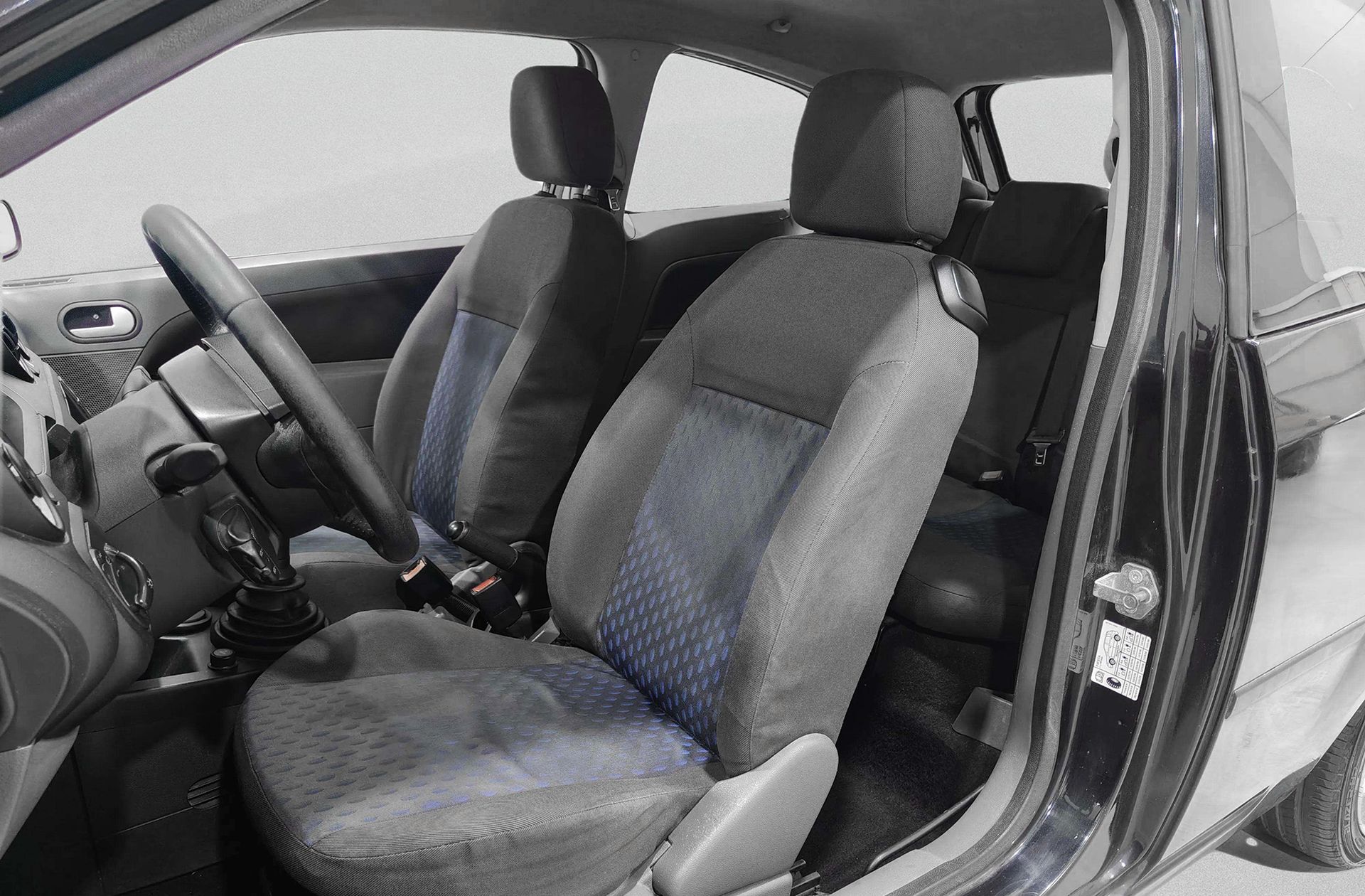 Ford Fiesta 1.4 TDCi Trend - foto 8