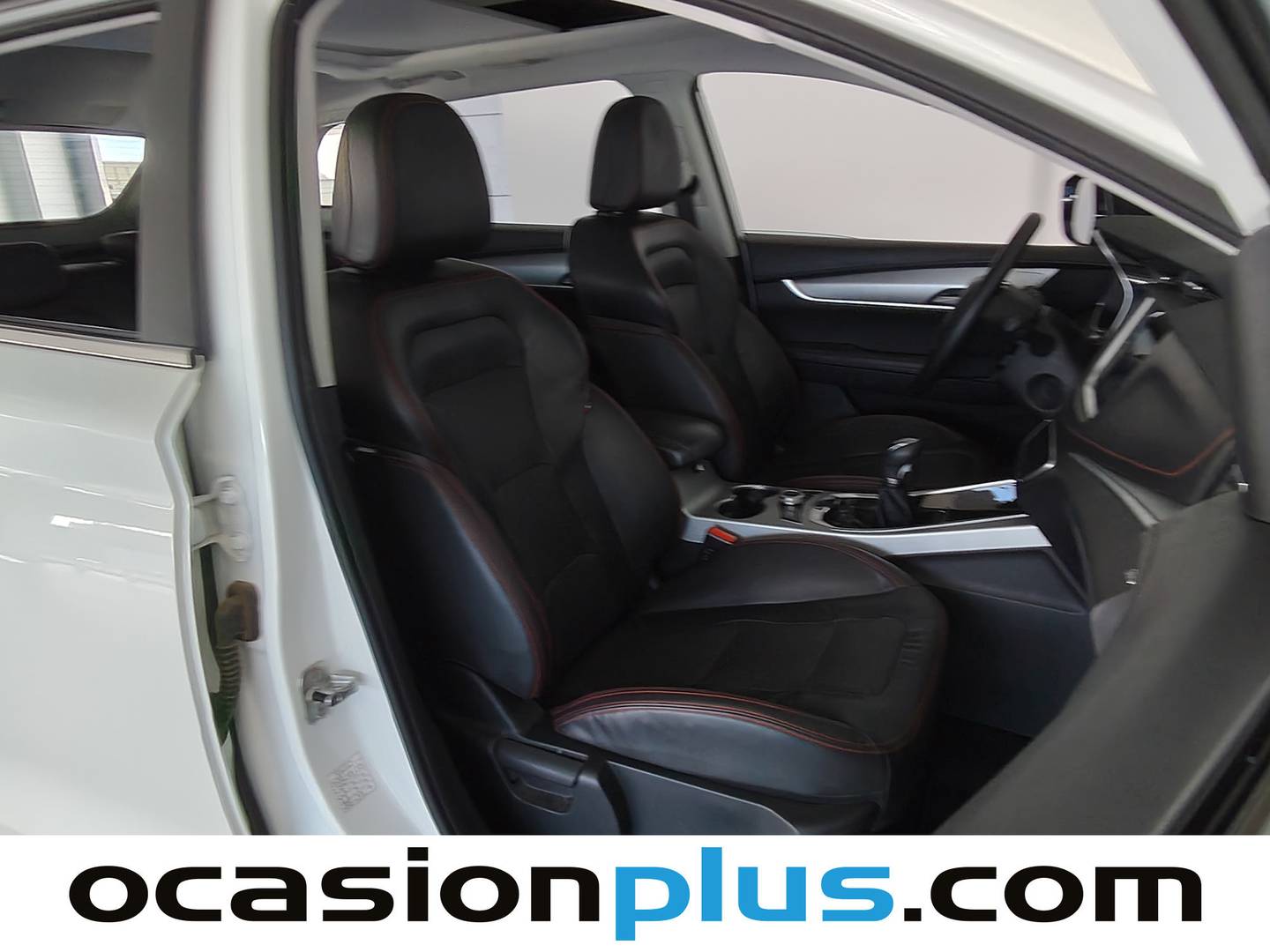 Foto SWM G01 SWM G01 1.5T Luxury (131 CV)