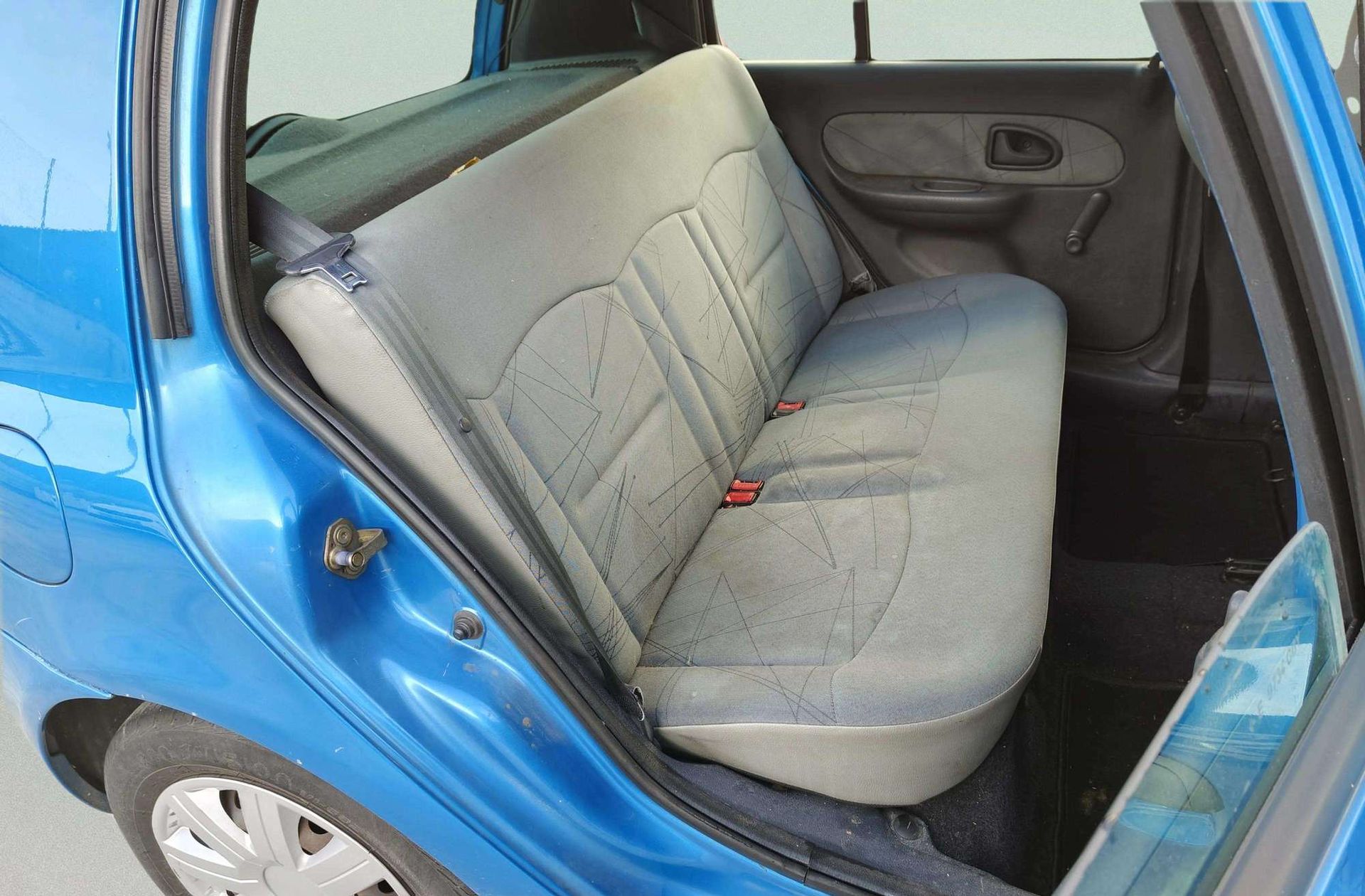 Renault Clio 1.5 dCi Expression - foto 13