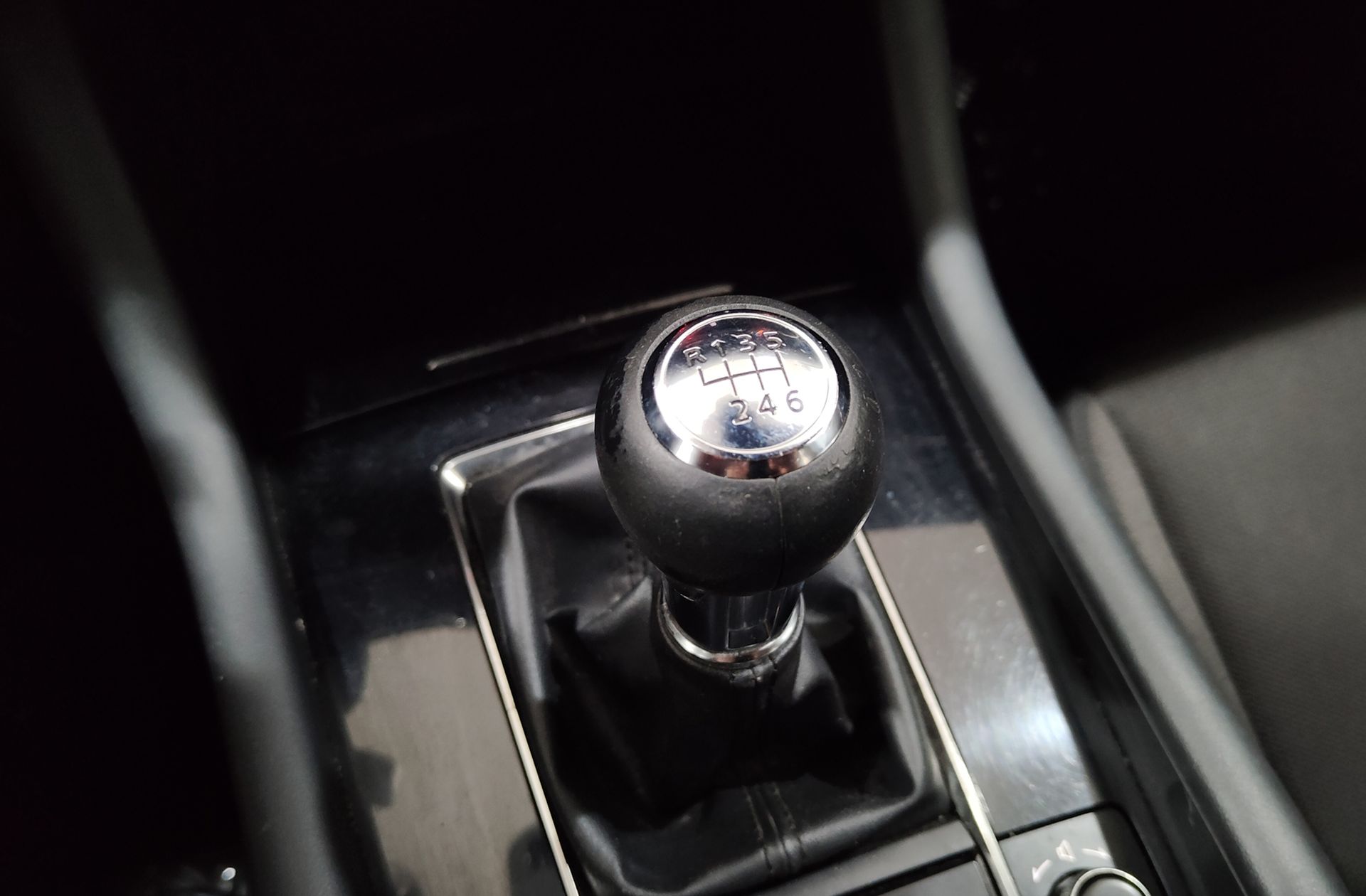 Mazda Mazda3 2.0 e-Skyactiv-X Evolution - foto 5