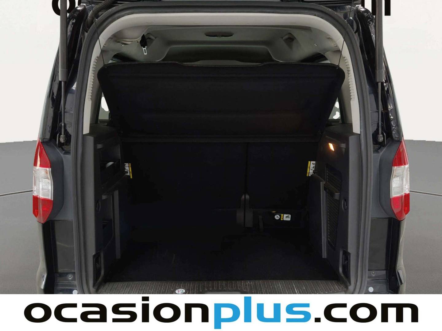 Fotos maletero Ford Tourneo Courier Ford Tourneo Courier 1.0 EcoBoost Sport (100 CV)