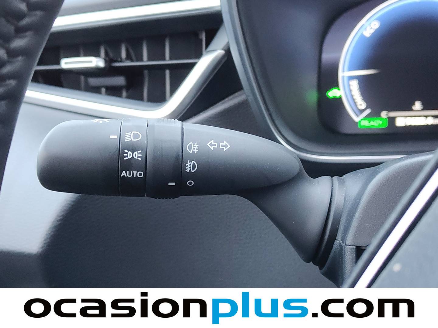 Foto Toyota Corolla Toyota Corolla 140H Style (140 CV)