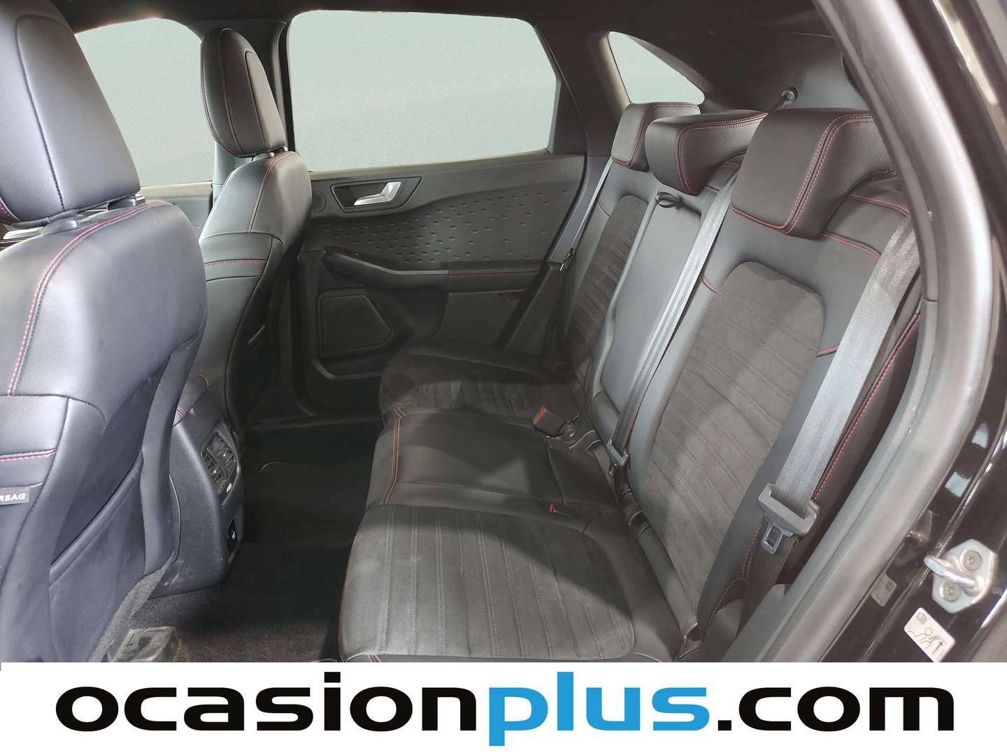 Foto asientos traseros Ford Kuga Ford Kuga 1.5 EcoBoost ST-Line X 4x2 (150 CV)
