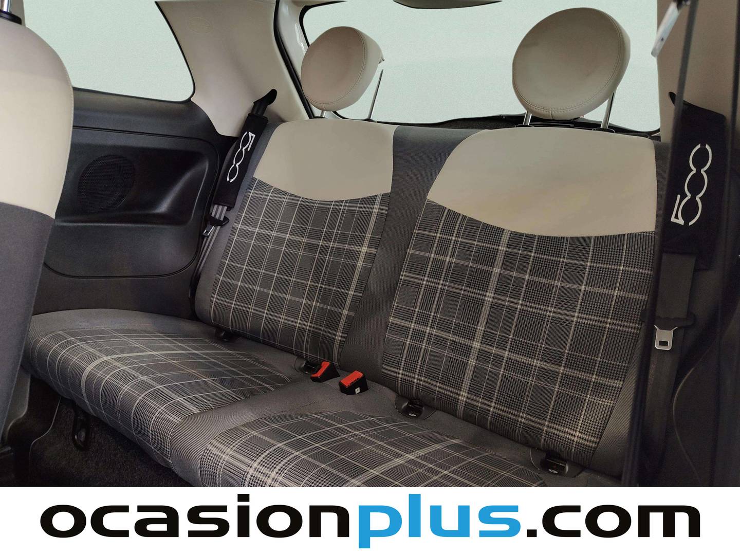 Foto asientos traseros Fiat 500 Fiat 500 1.2 8v Lounge (69 CV)