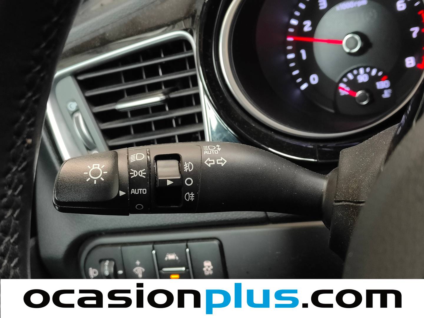 Foto KIA XCeed Kia XCeed 1.0 T-GDi Emotion (120 CV)