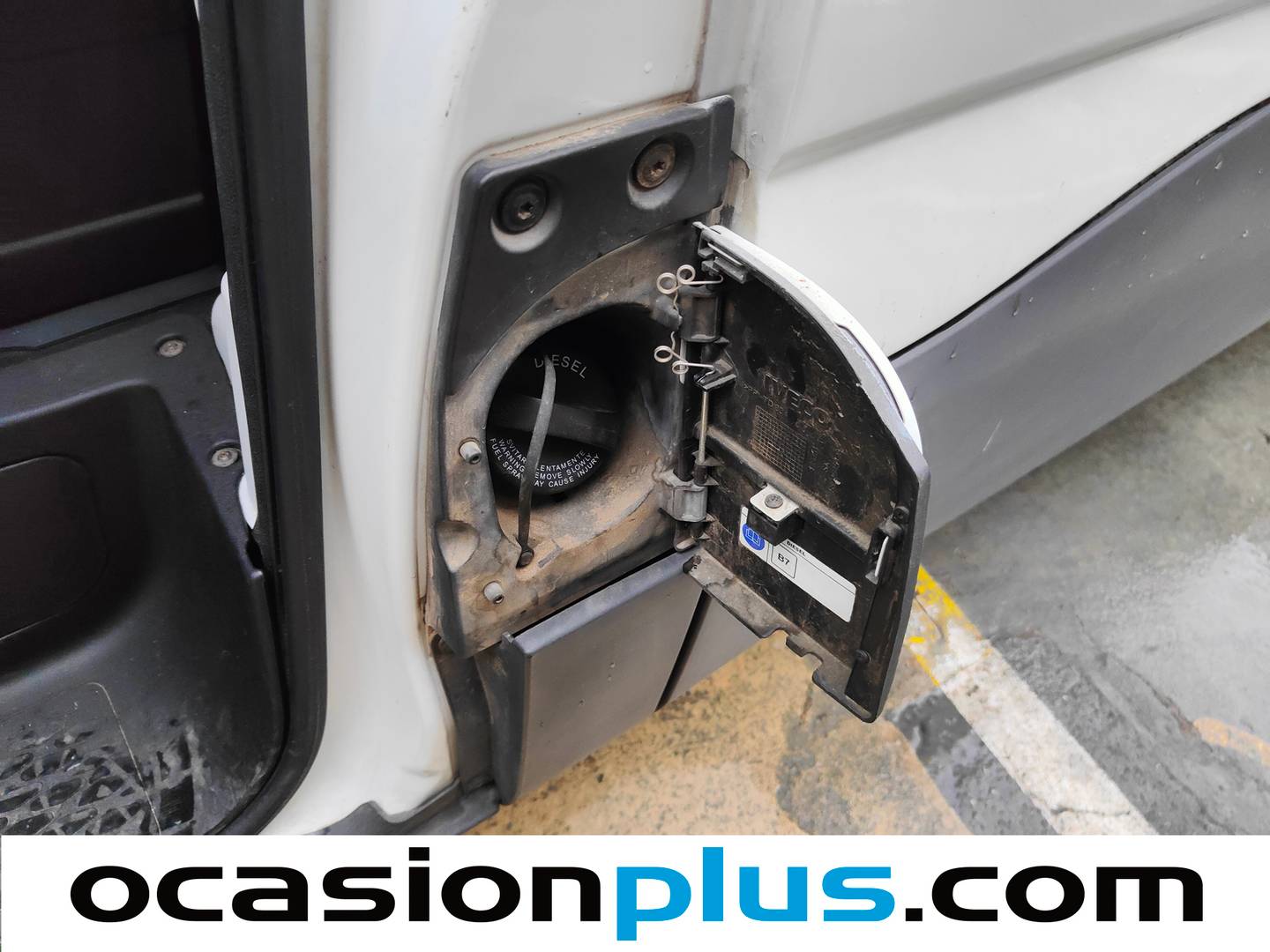 Foto Iveco Daily Iveco Daily 2.3 TD 35S 16 3520/H2 (156 CV) Camperizada