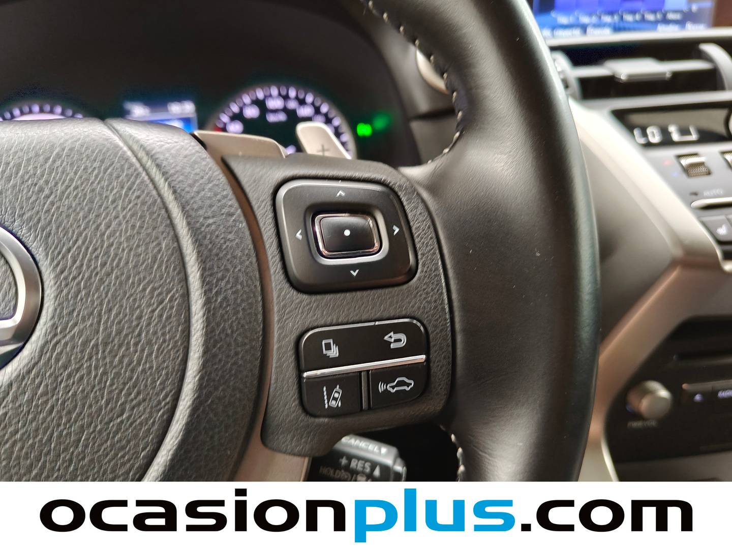 Lexus NX Lexus NX 300h Premium 2WD (197 CV) 197cv