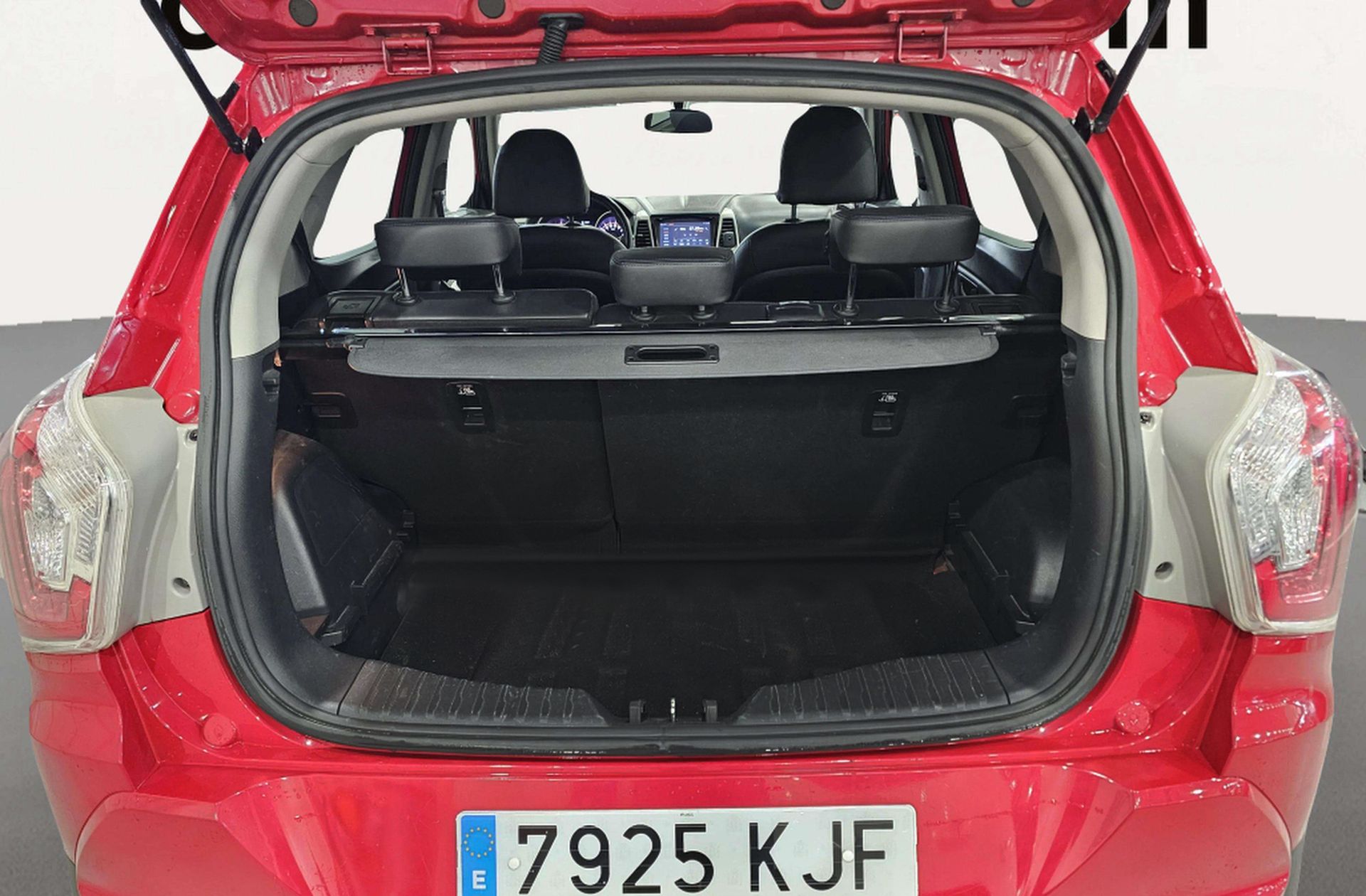 SsangYong Tivoli D16T Premium 4x2 - foto 15
