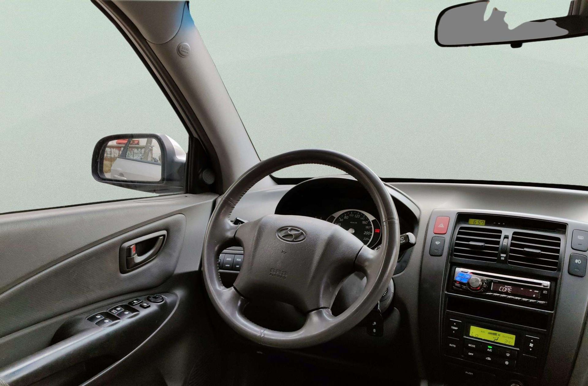 Hyundai Tucson 2.0 CRDi Comfort S.E.FIFA WC - foto 14