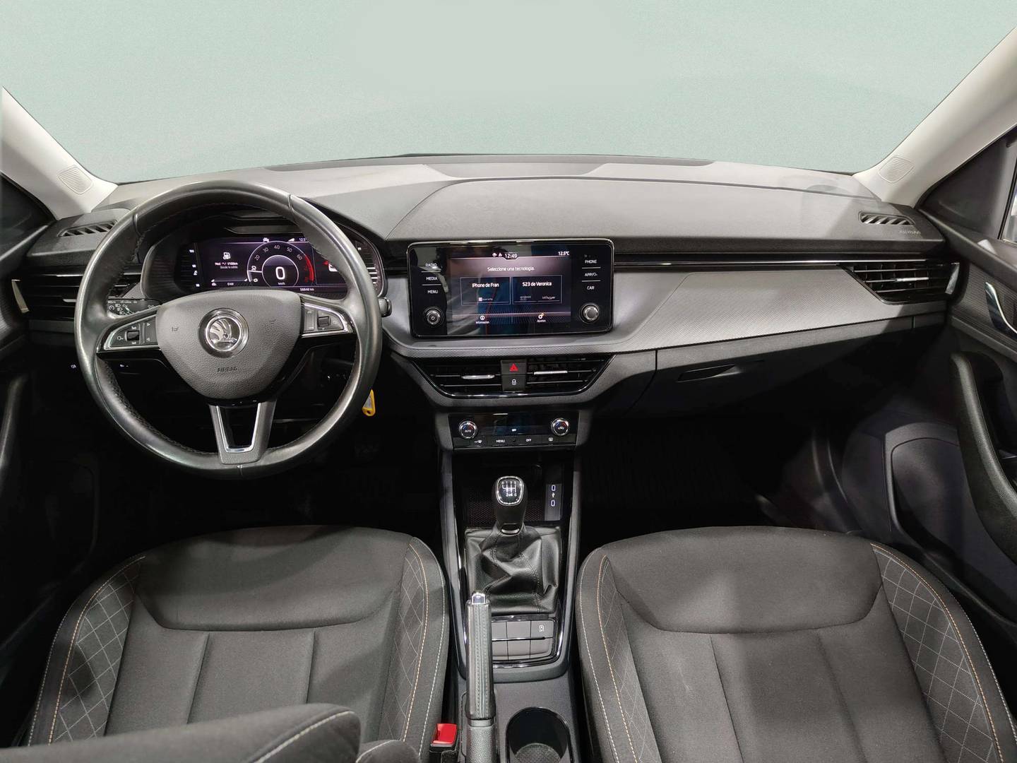 Foto Skoda Kamiq Skoda Kamiq 1.5 TSI 125 Aniversario (150 CV)