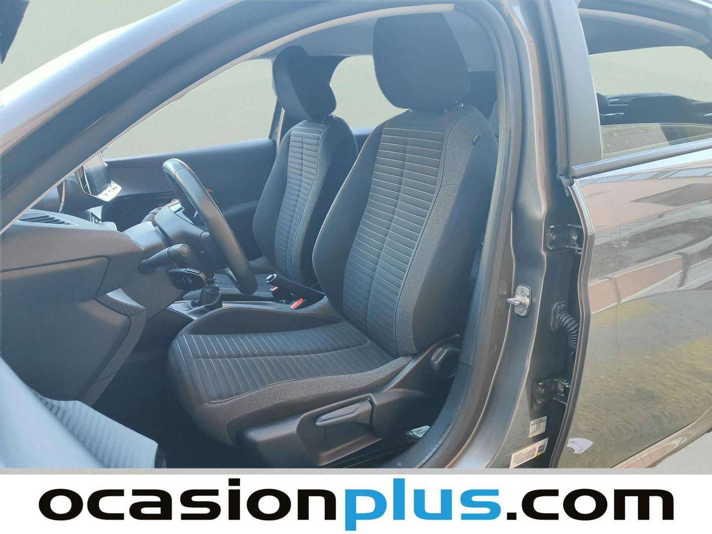 Foto asientos delanteros Peugeot 208 Peugeot 208 PureTech 100 Active Pack (100 CV)