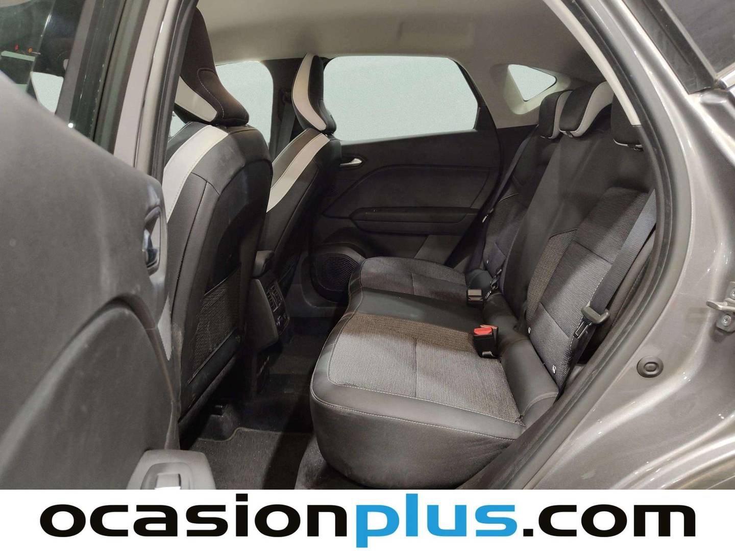Foto asientos traseros Renault Captur Renault Captur Techno TCe (140 CV) GPF