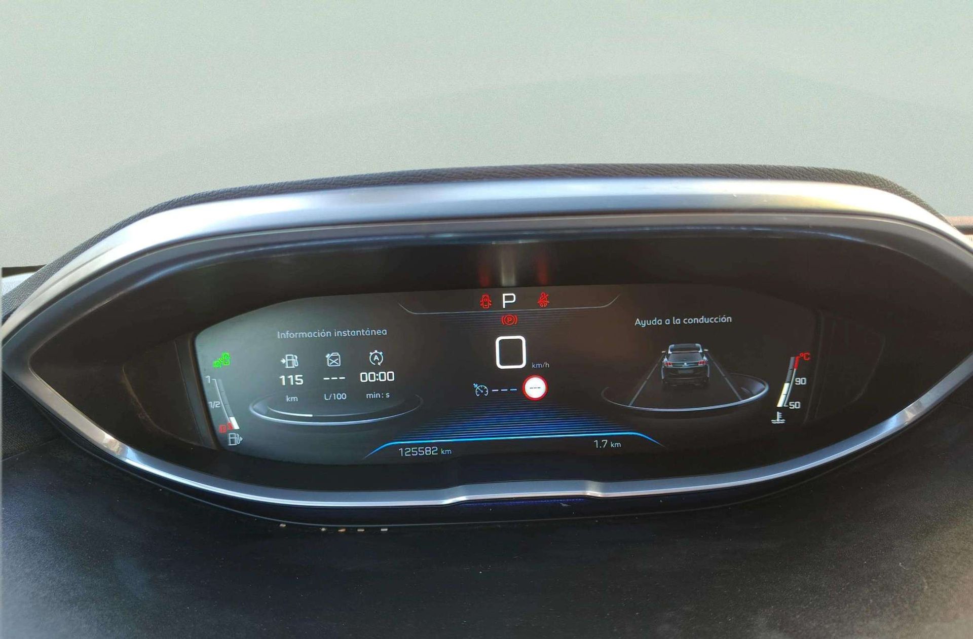 Peugeot 3008 PureTech 130 Allure EAT6 - foto 23