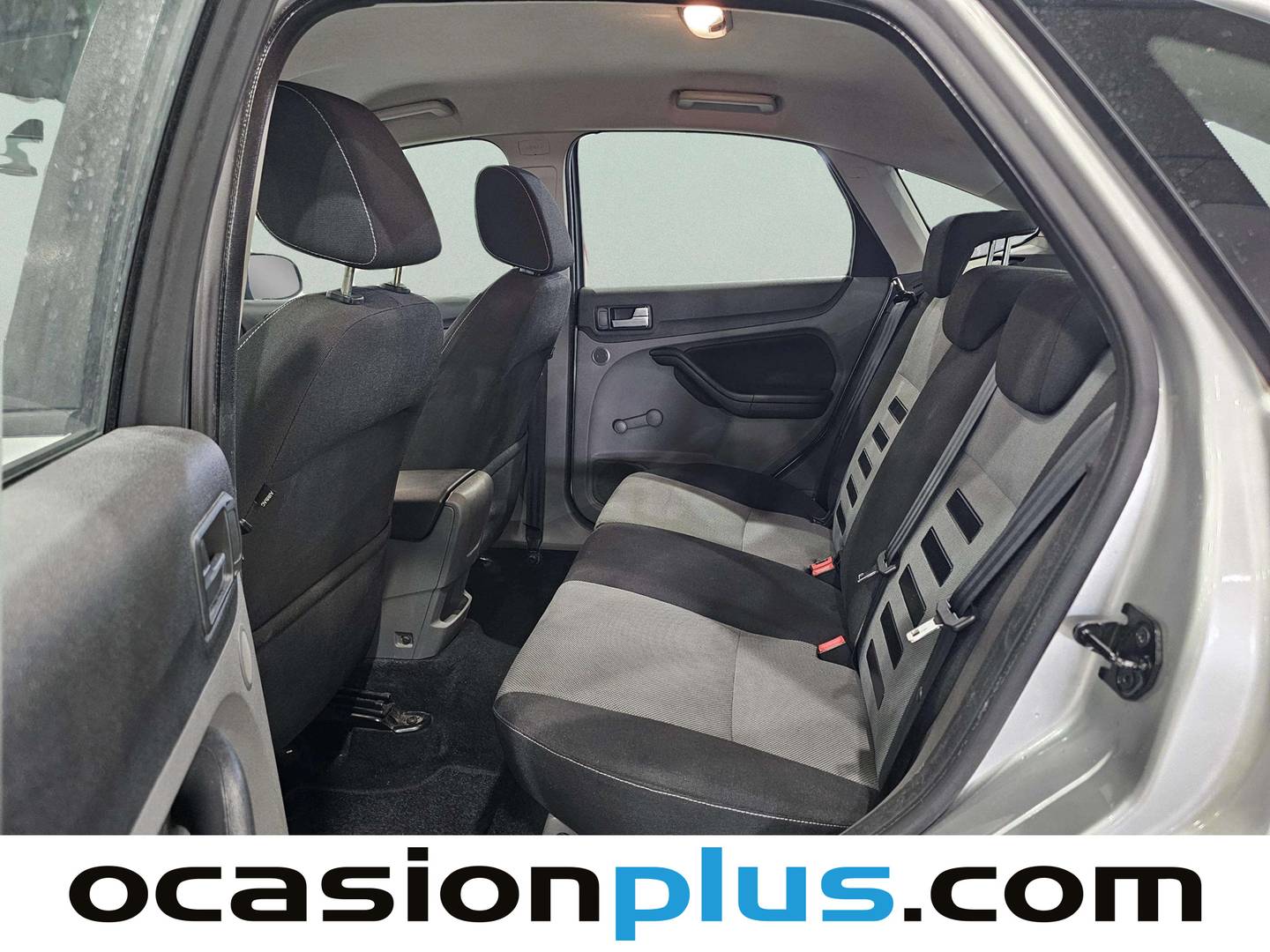 Foto asientos traseros Ford Focus Ford Focus 1.6 TDCI Trend (90 CV)