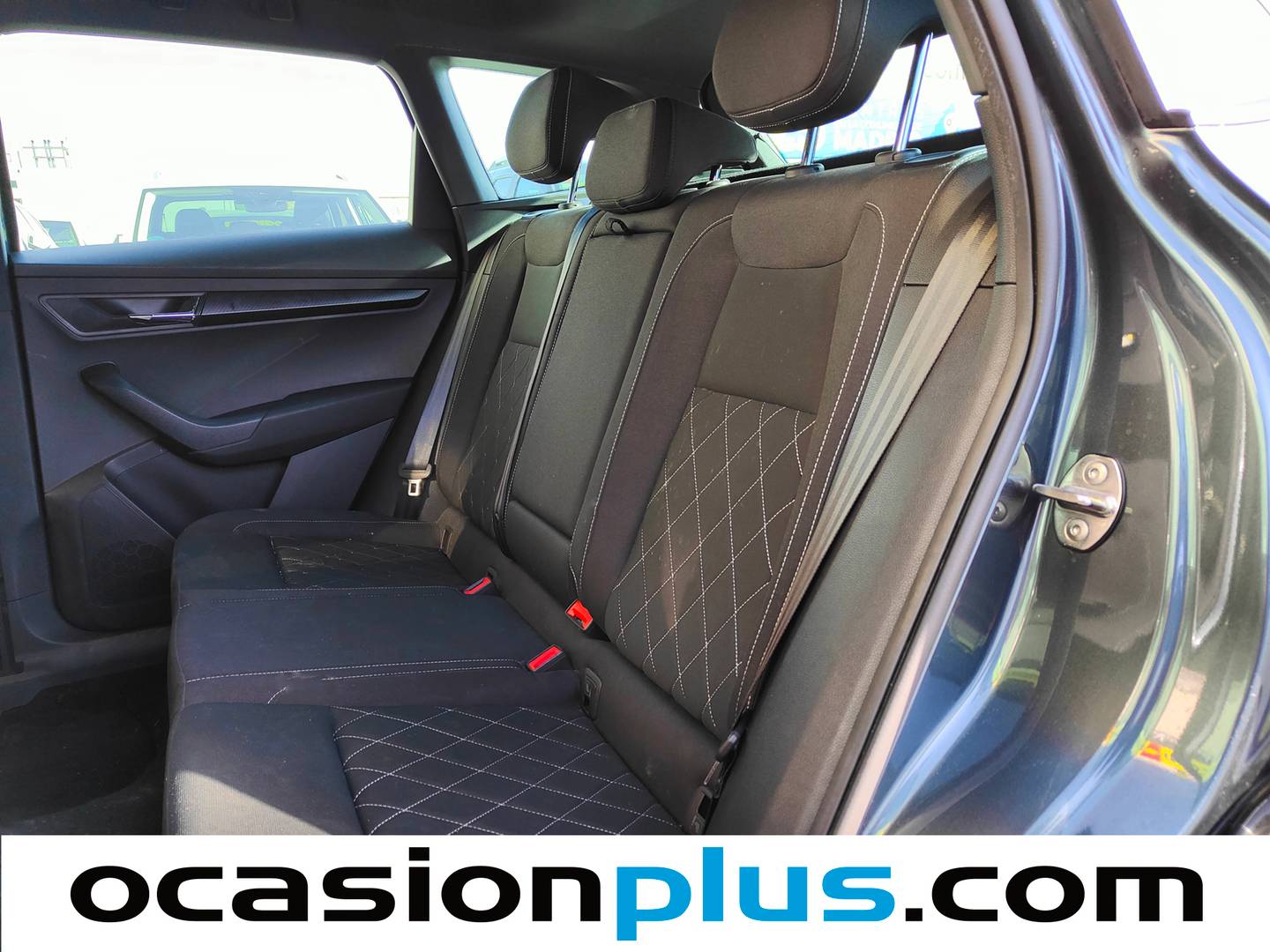 Foto Skoda Karoq Skoda Karoq 1.5 TSI ACT Sportline DSG (150 CV)