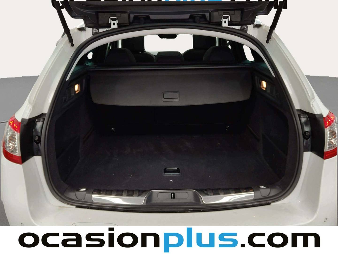 Foto Peugeot 508 Peugeot 508 SW HDI 163 Allure Auto (163 CV)