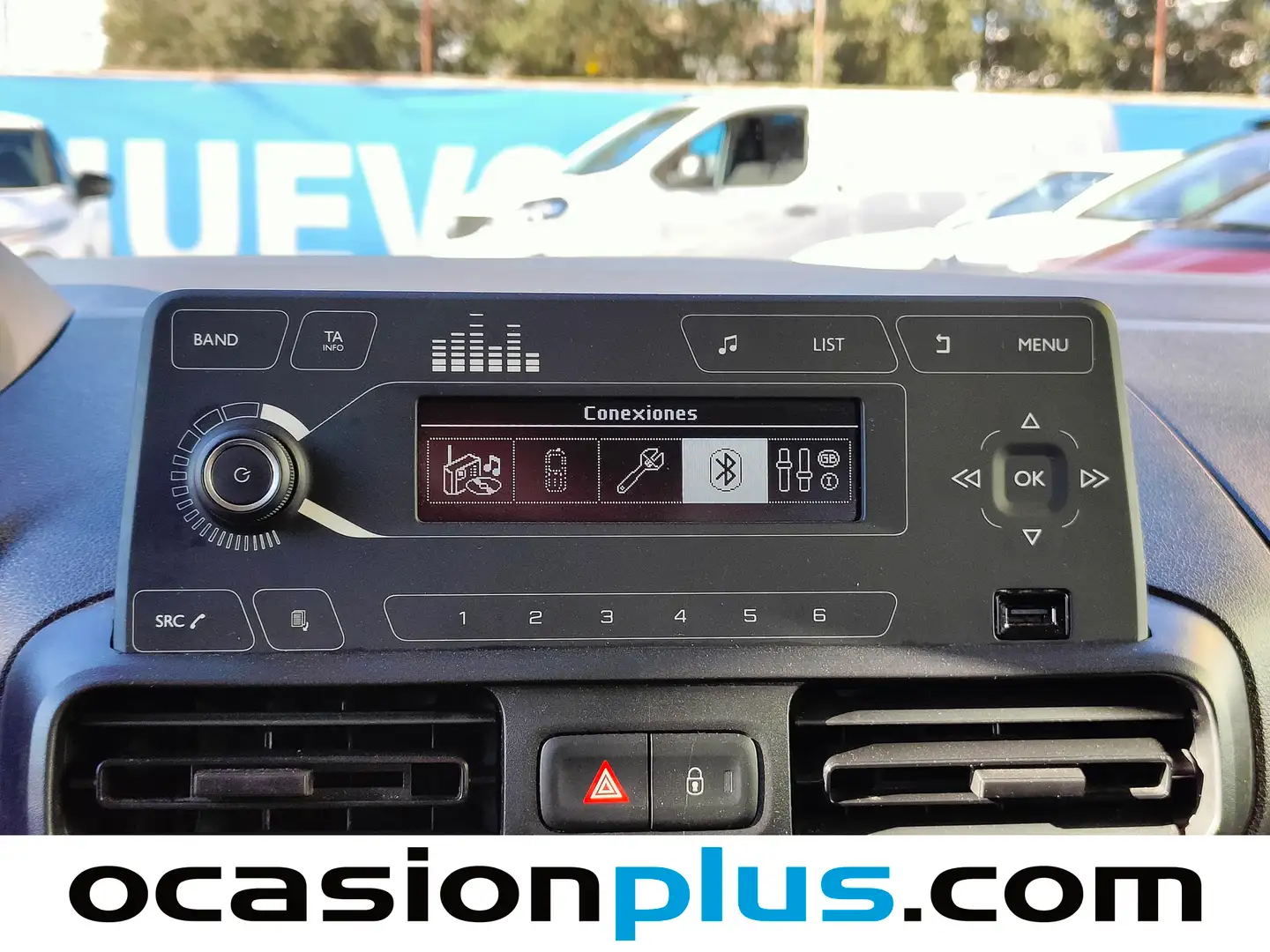 Foto Peugeot Rifter Peugeot Rifter Active Pack Business Standard BlueHDi (100 CV)