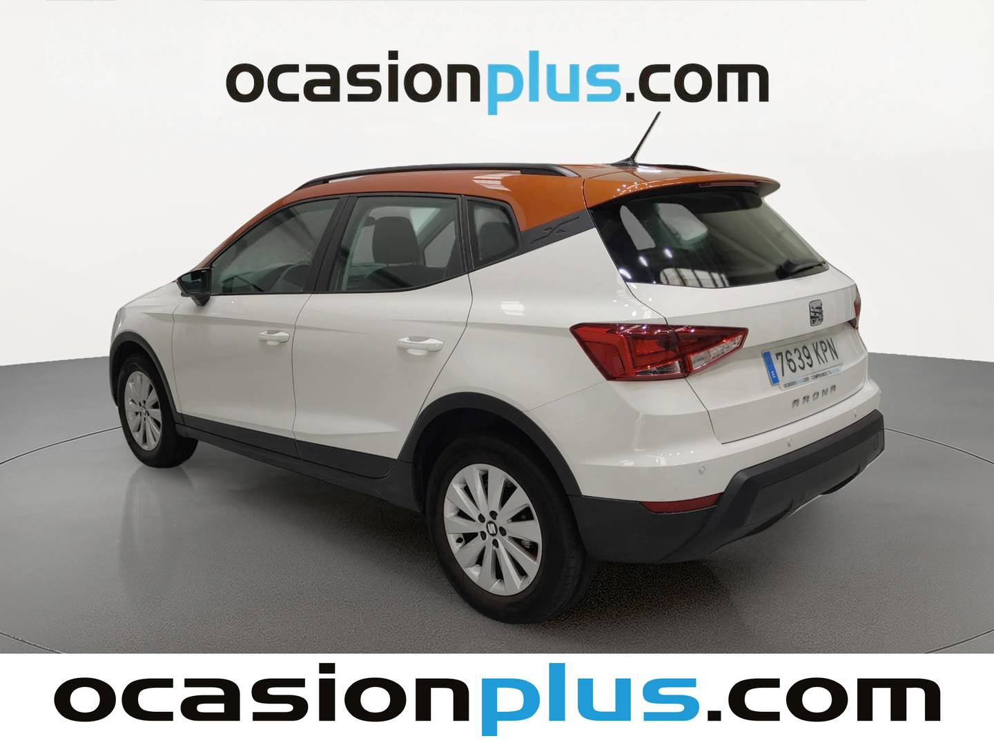 Foto trasera Seat Arona Seat Arona 1.0 TSI Ecomotive S&S Style (115 CV) izquierda