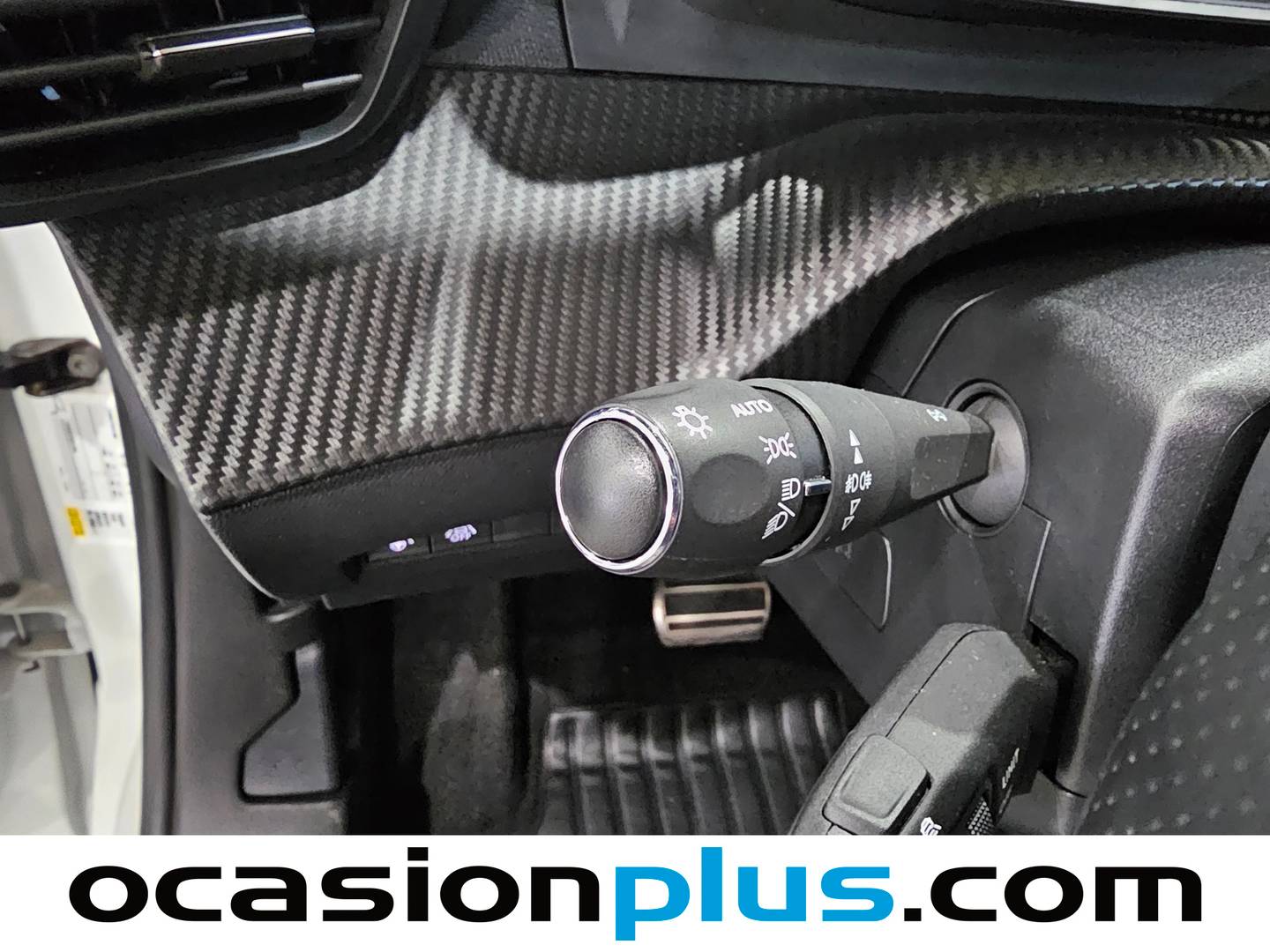 Foto Peugeot e-2008 Peugeot e-2008 Eléctrico GT 100 kW (136 CV)