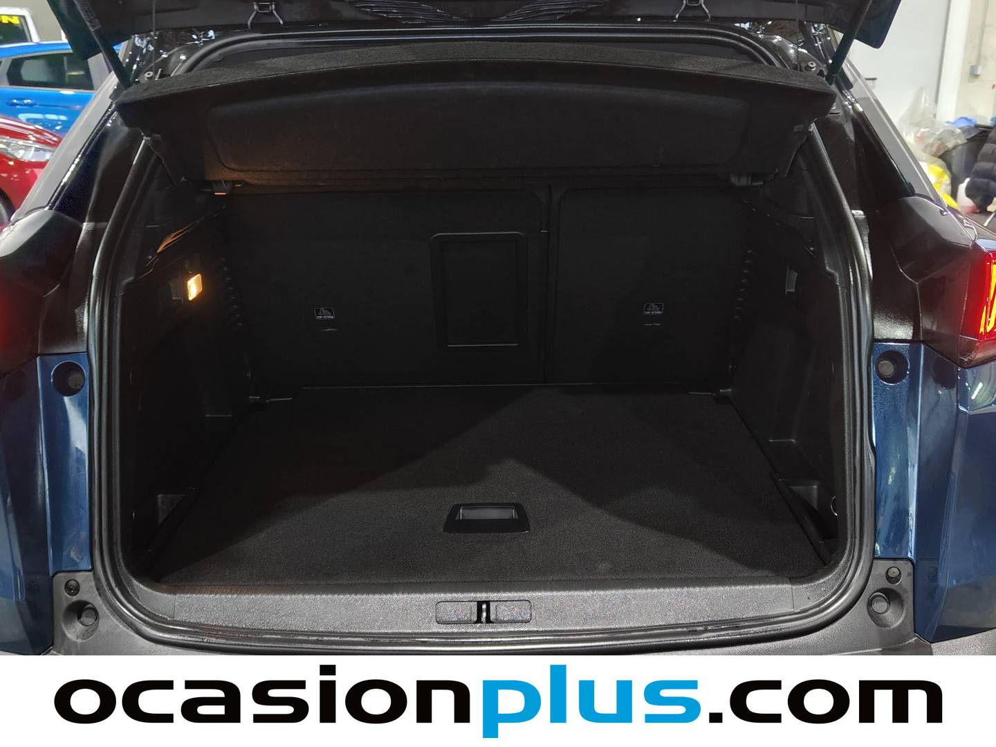 Foto Peugeot 3008 Peugeot 3008 BlueHDi 130 S&S GT EAT8 (130 CV)