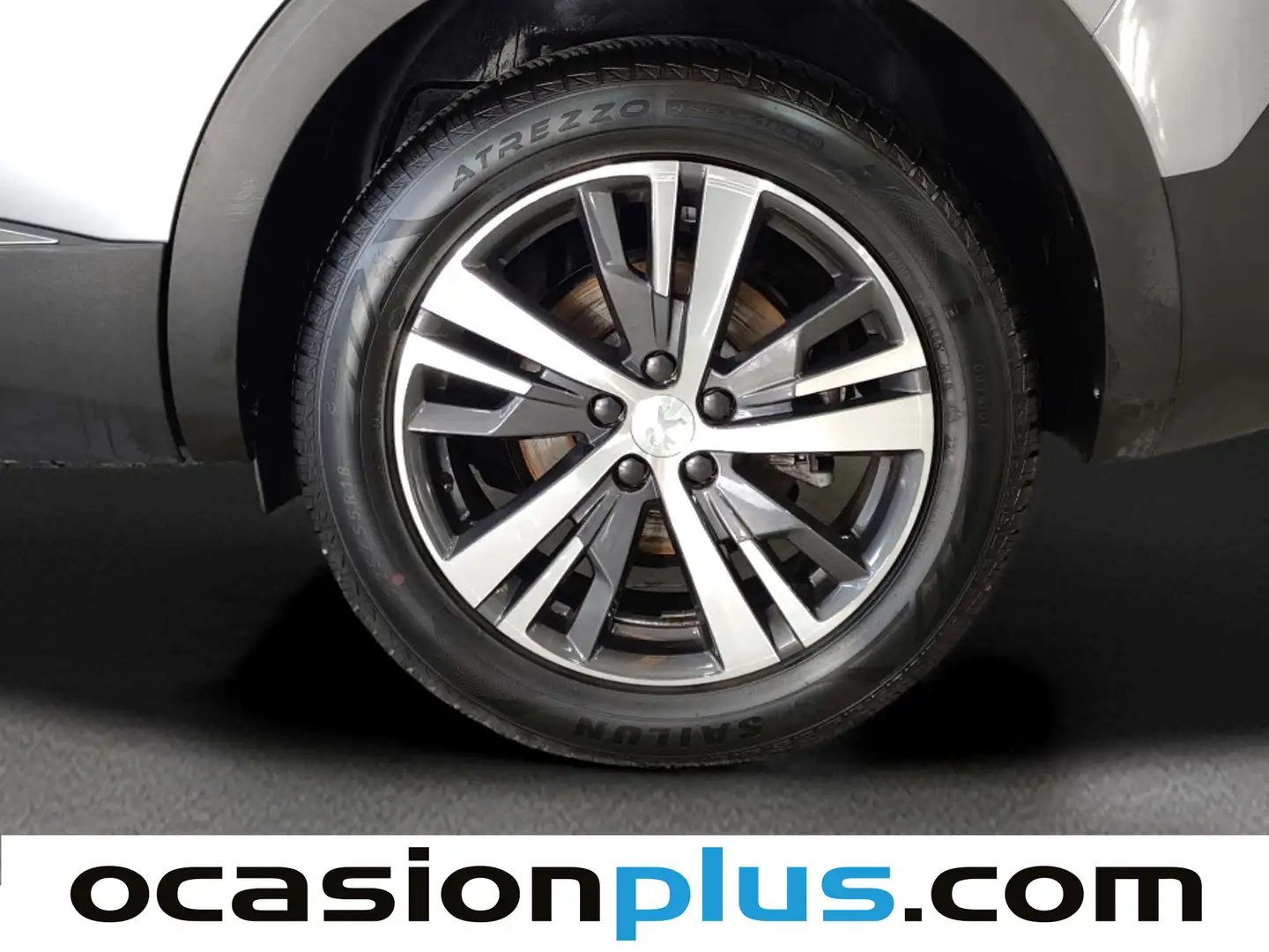 Foto Peugeot 5008 Peugeot 5008 PureTech 130 S&S Allure EAT8 (130 CV)