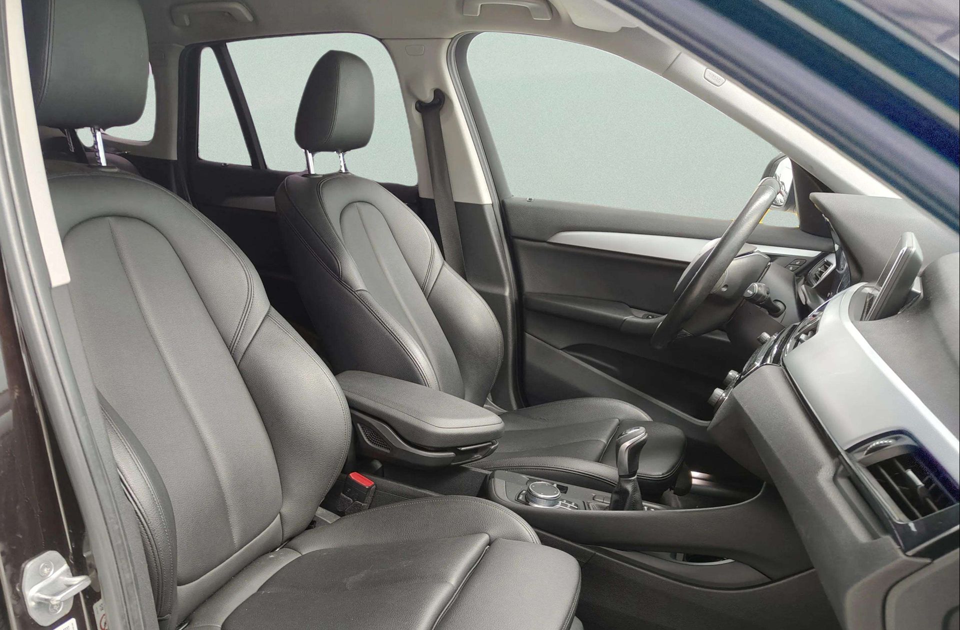 BMW X1 sDrive18d - foto 21