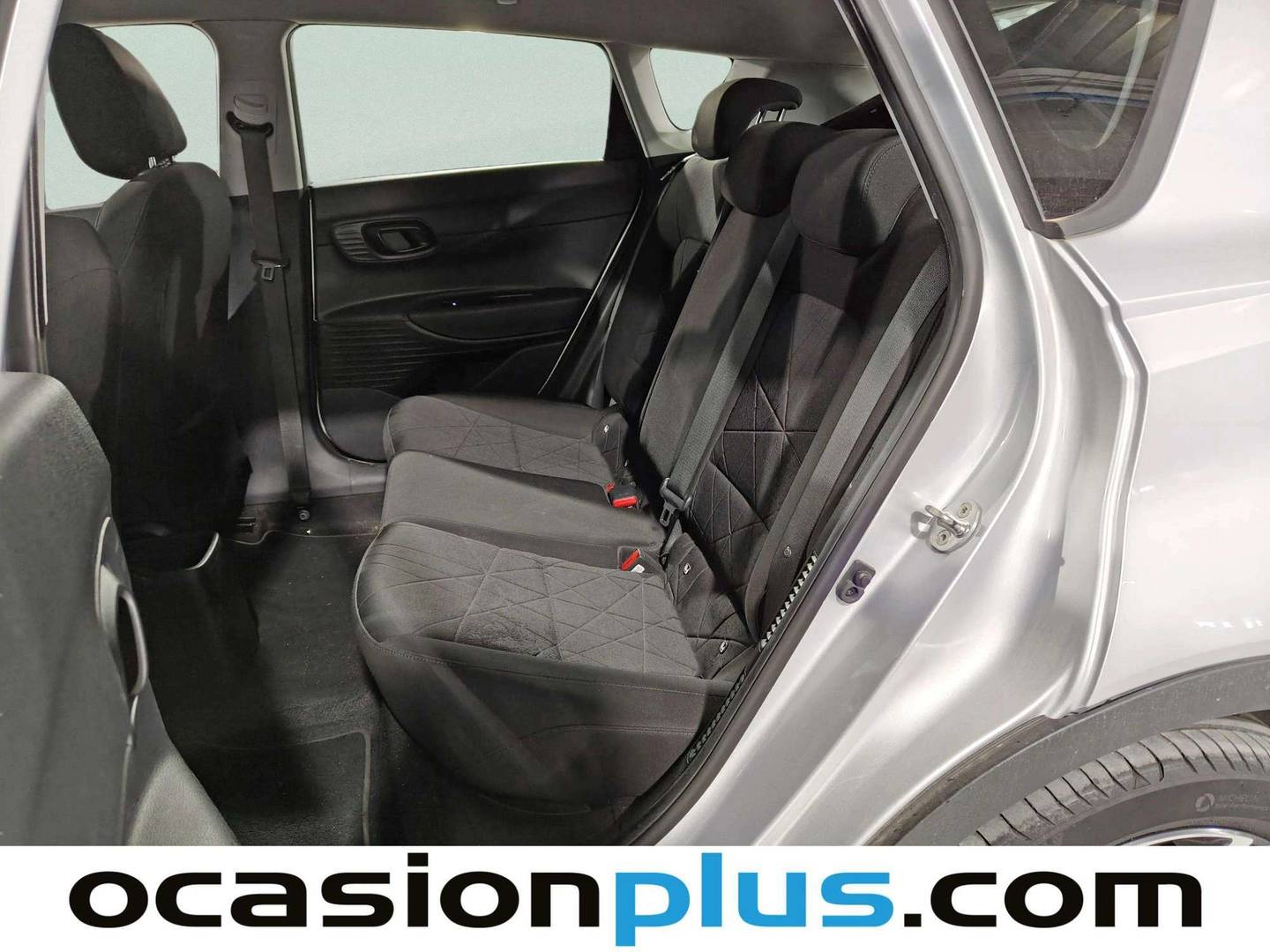 Foto asientos traseros Hyundai Bayon Hyundai Bayon 1.0 TGDI 48V Maxx (100 CV)