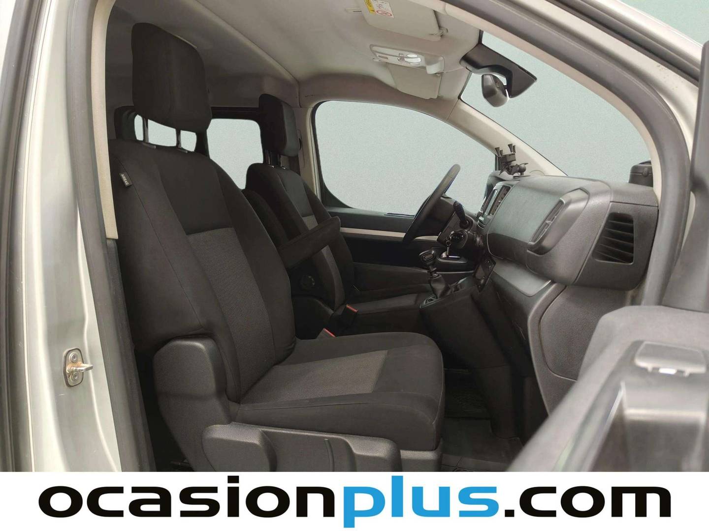 Fotos maletero Peugeot Traveller Peugeot Traveller 1.6 BlueHDi Business Compact (115 CV)