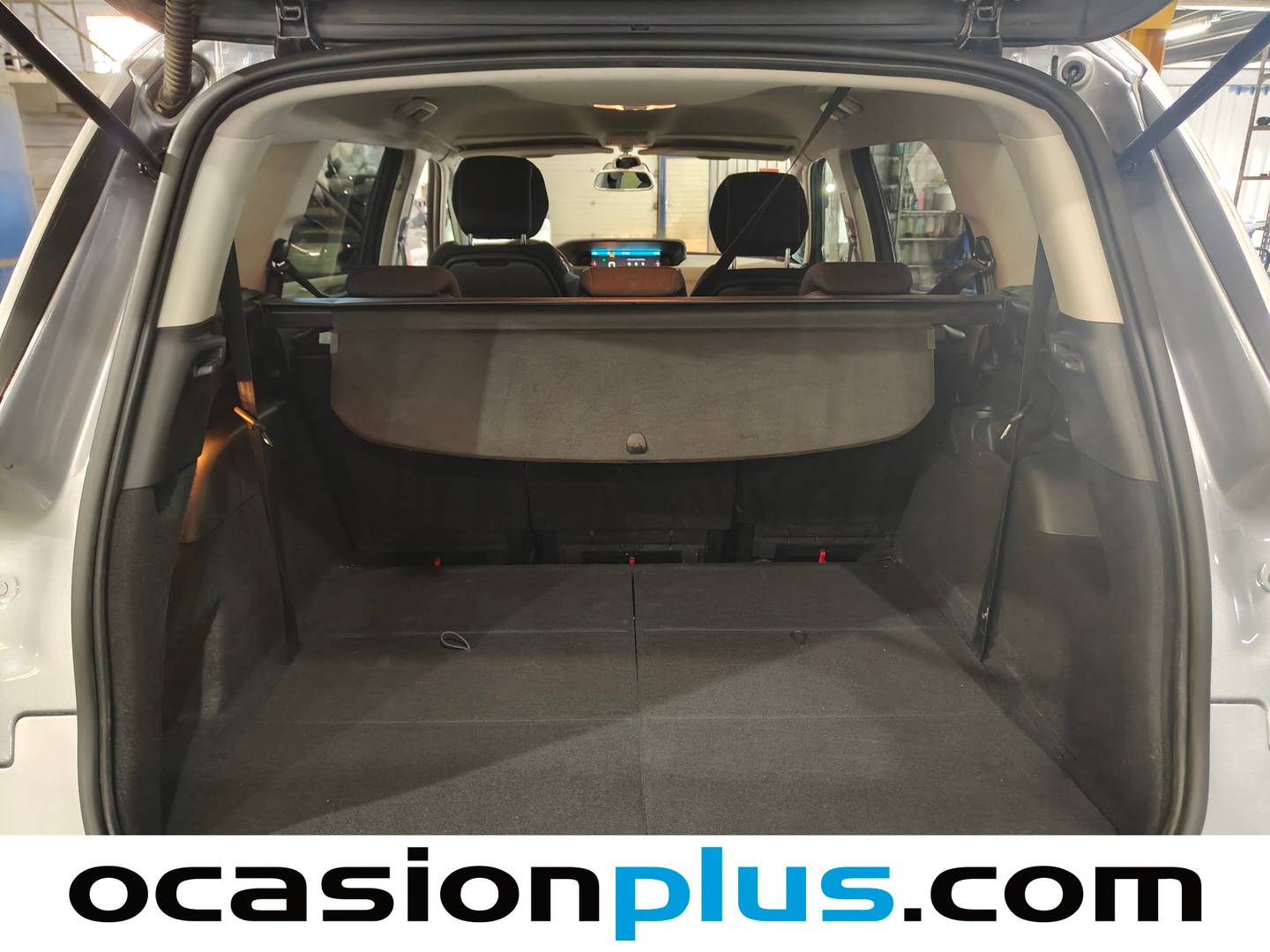 Fotos maletero Citroën Grand C4 Spacetourer Citroen Grand C4 Spacetourer PureTech 130 6v S&S Origins (130 CV) 7 Plazas