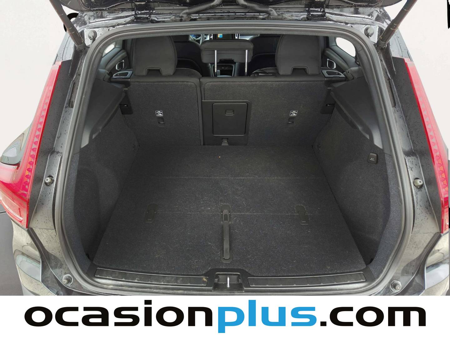 Foto asientos traseros Volvo XC40 Volvo XC40 B3 Gasolina Mild hybrid Plus Dark Auto (163 CV)