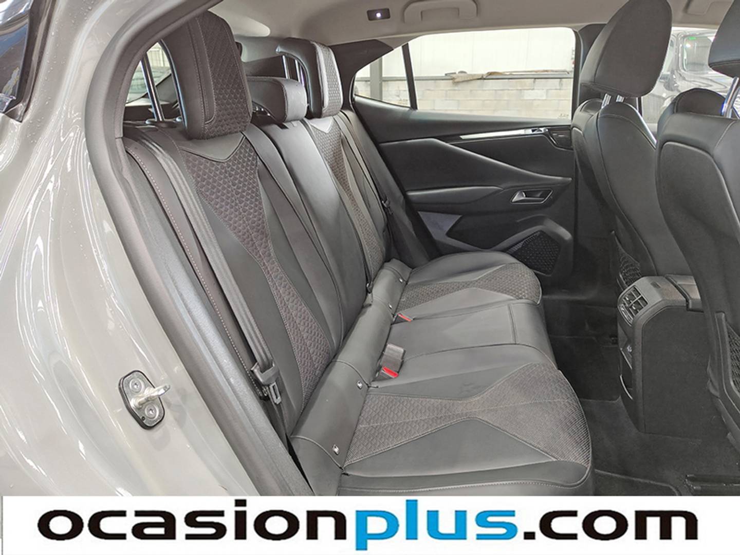 Foto DS DS 4 DS DS4 BlueHDi 130 Trocadero Auto (130 CV)