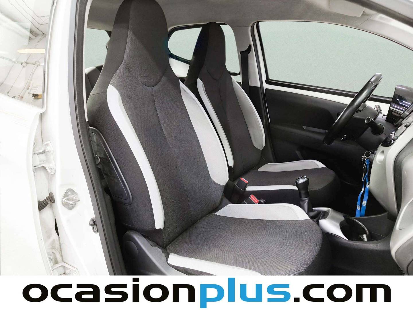 Toyota Aygo Toyota Aygo 1.0 70 x-play (69 CV) manual