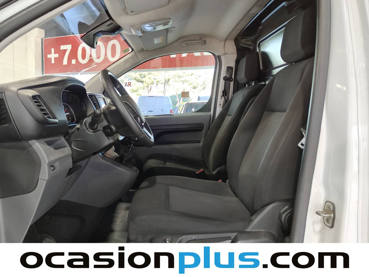Foto asientos delanteros Citroën Jumpy Citroën Jumpy Furgon BlueHDi 100 Talla XL (102 CV)